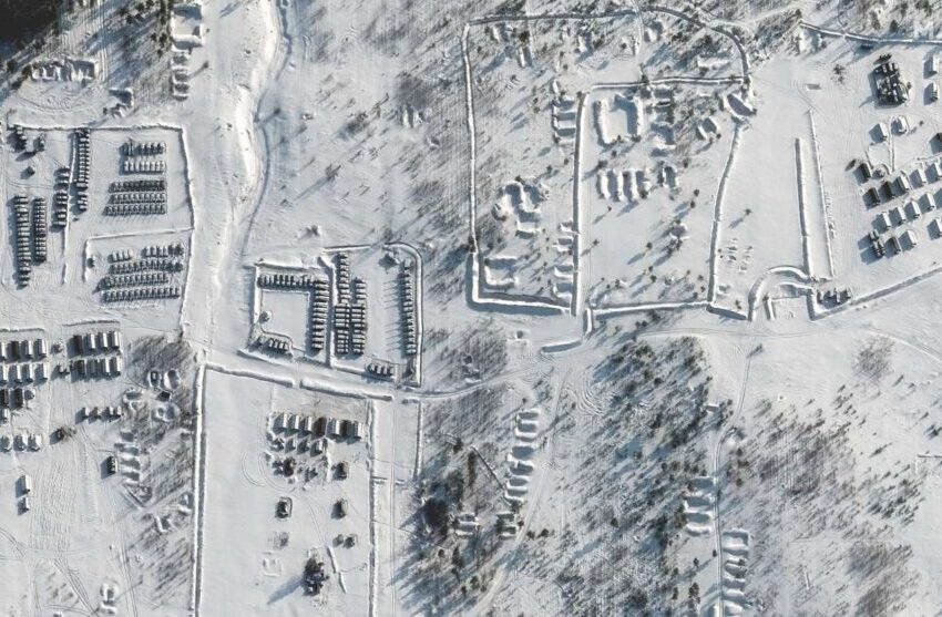 Russian troops train near the country's border with Ukraine on Jan. 26. (Satellite image ©2022 Maxar Technologies)