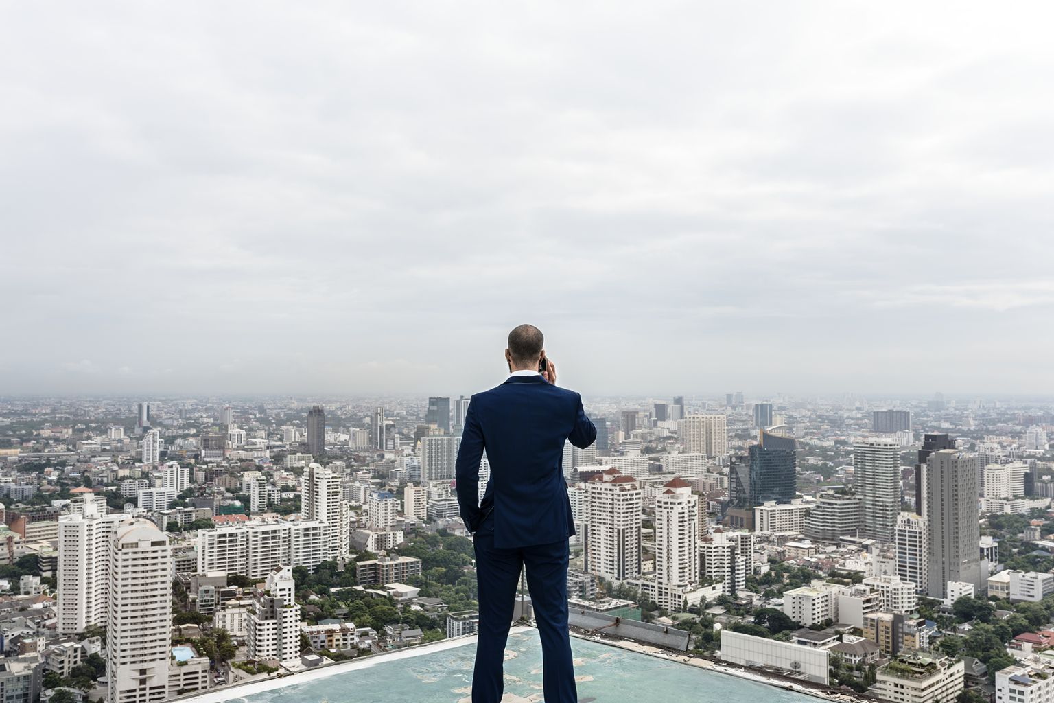How satellites help cities become smart cities