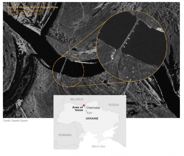 Ukrayinska Pravda: CNN notes that this bridge was first seen on February 15th / Image credit: Capella Space, via “Украинская правда” (Ukrayinska Pravda)