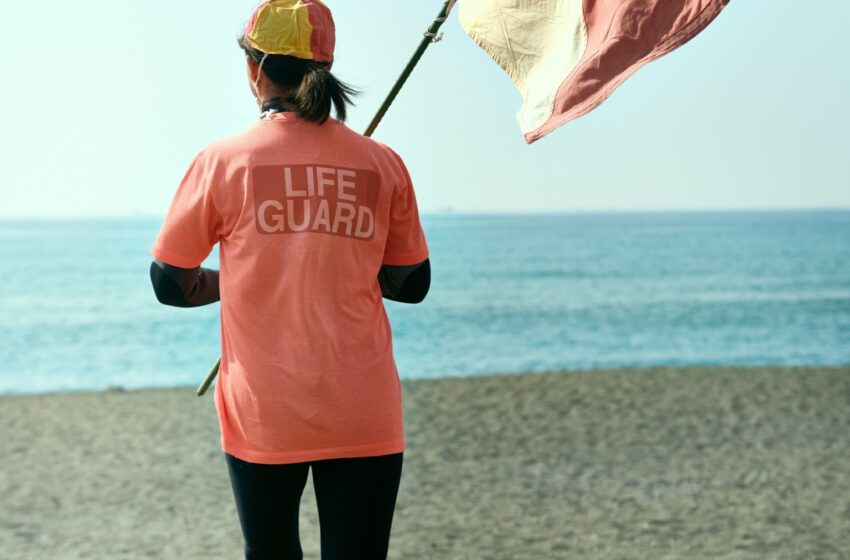  Water Insight: Call for Supporting Rip Current Beach Safety with AI