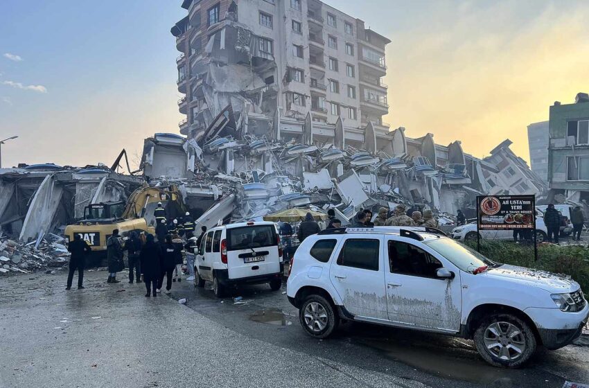  SAR Helping Turkey and Syria Earthquake Recovery