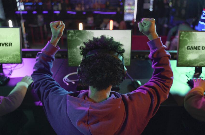  How to Win a Hackathon: Insights from the First Dutch Pre-Hackathon Webinar (EUDIS 2025)